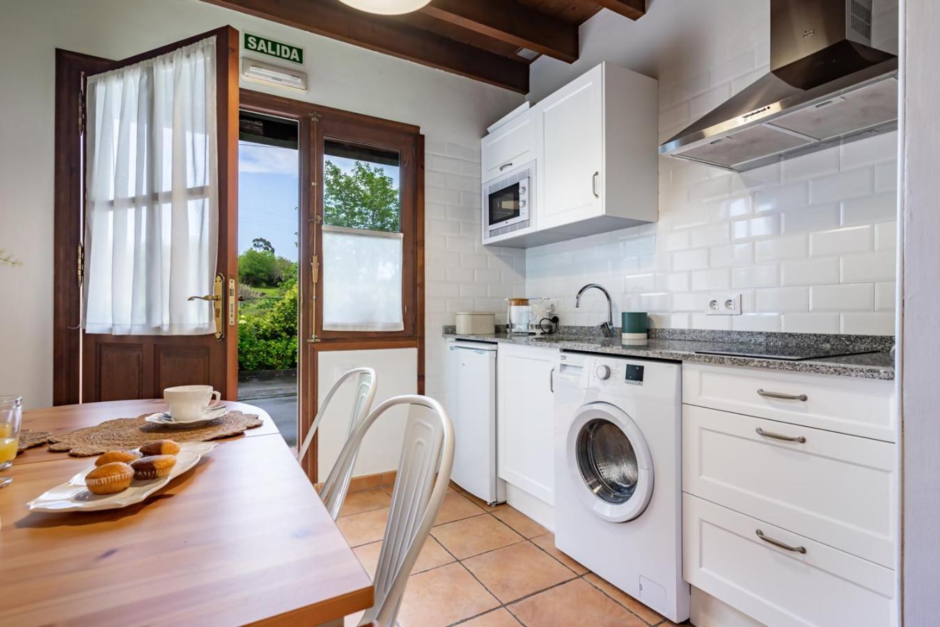 Entrenueces Appto2 Camango Apartment Bagian luar foto